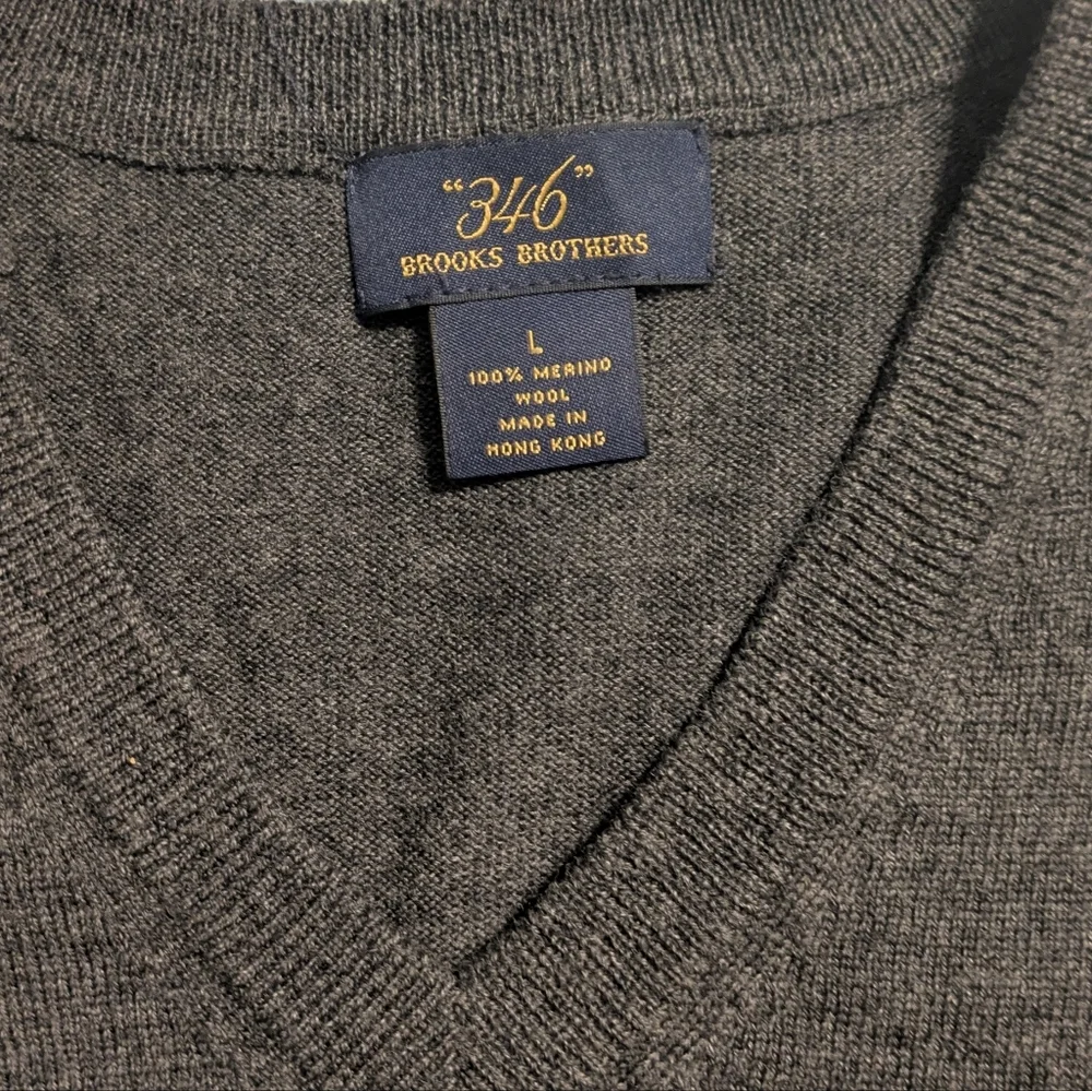 Brooks Brothers Charcoal V-Neck Sweater Vest - Picture 2 of 3